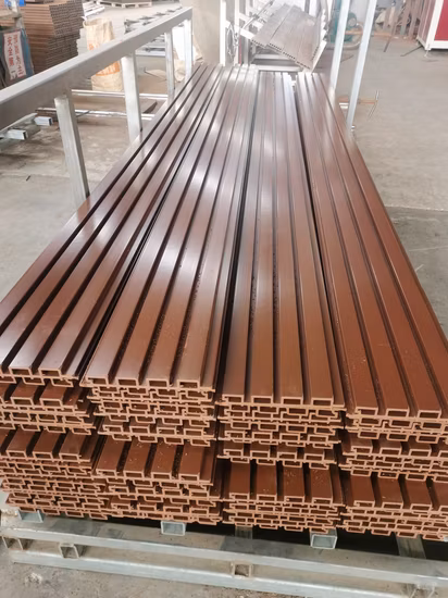 Outdoor Fence Whole Set Size 1.8 M X 1.8 M (6X6FT) Building Material Composite Fence Wood Composite WPC Decorative Garden Fence China Wholesale WPC Fence Panel